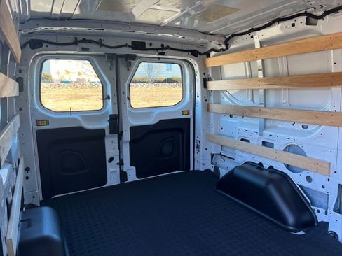 Used 2024 Ford Transit 250 Low Roof w/ Exterior Upgrade Package image 31