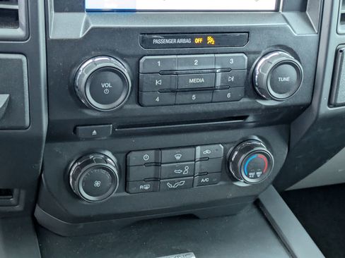 Used 2018 Ford F150 XL w/ Equipment Group 101A Mid RWD image 25