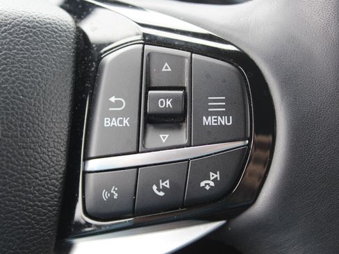 Used 2023 Ford Explorer Platinum w/ Premium Technology Package image 11