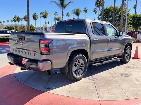 New 2026 Nissan Frontier SV image 7