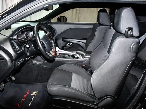 Used 2019 Dodge Challenger R/T Scat Pack RWD image 41