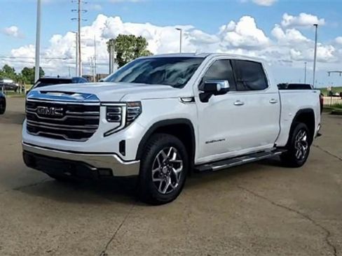 Certified 2023 GMC Sierra 1500 SLT image 4