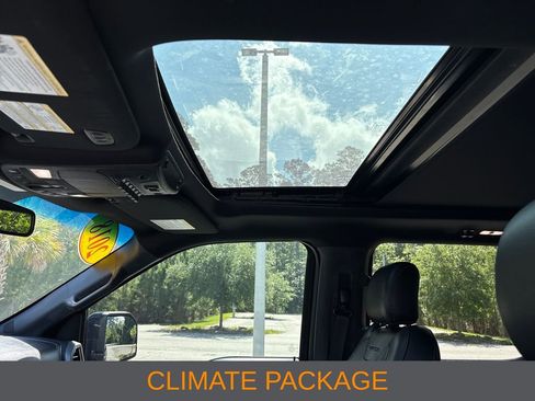 Used 2018 Ford F150 Raptor w/ Equipment Group 802A Luxury AWD/4WD image 8