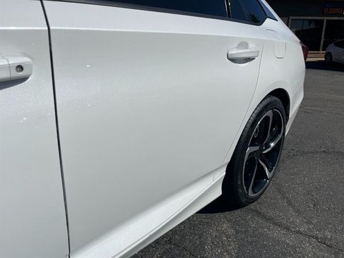 Used 2020 Honda Accord Sport image 28