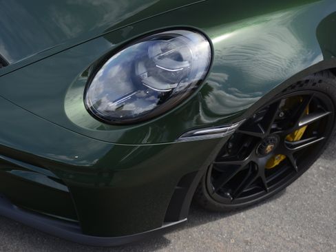 Certified 2026 Porsche 911 GT3 RWD image 30