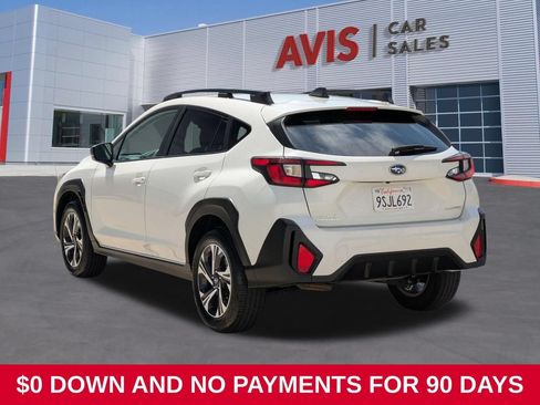Used 2025 Subaru Crosstrek 2.5i Premium AWD/4WD image 9