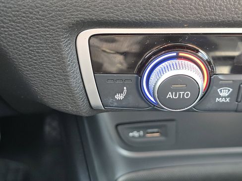 Used 2020 Audi A3 2.0T Premium image 24