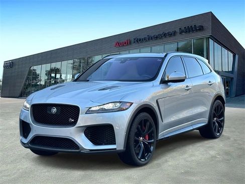Used 2020 Jaguar F-PACE SVR image 1