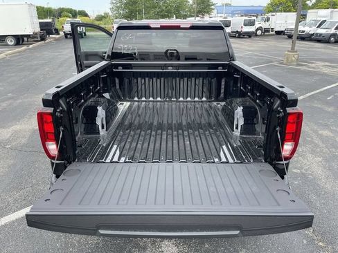 New 2026 GMC Sierra 1500 Pro w/ Pro Value Package AWD/4WD image 22