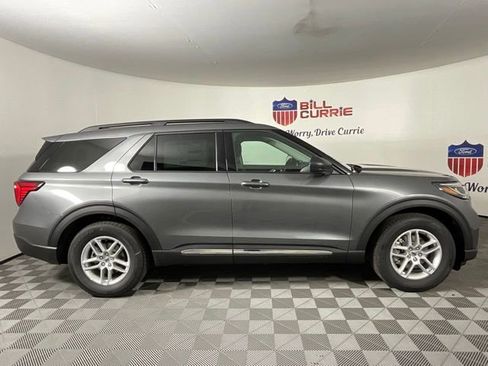 New 2025 Ford Explorer Active w/ Active Comfort Package image 2