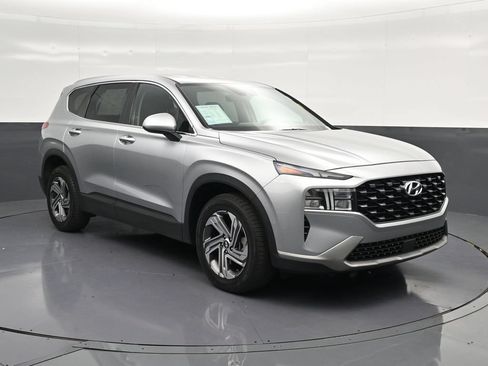 Used 2023 Hyundai Santa Fe SE FWD image 5