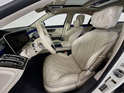 Used 2022 Mercedes-Benz S 580 4MATIC Sedan image 5