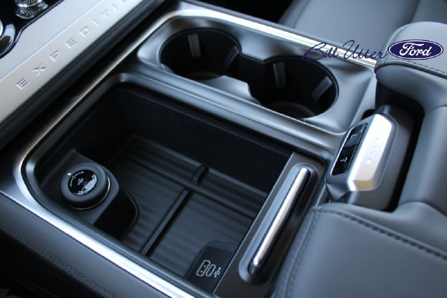 New 2026 Ford Expedition Active RWD image 13