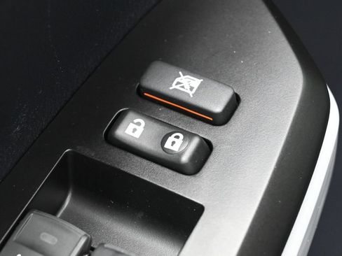 Certified 2020 Toyota Tundra TRD Pro AWD/4WD image 12