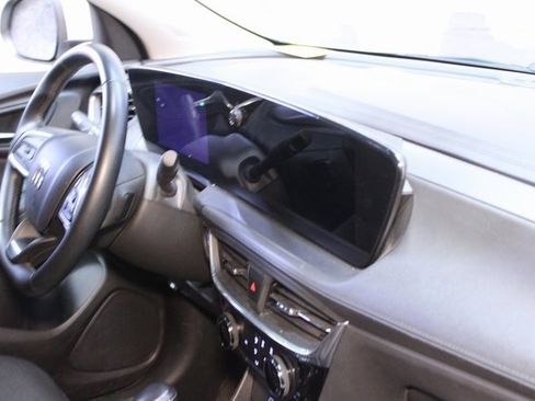 Used 2024 Buick Encore GX Sport Touring image 10