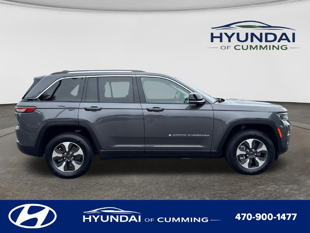 Used 2024 Jeep Grand Cherokee Limited 4xe AWD/4WD image 9
