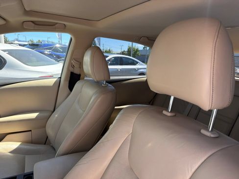 Used 2013 Lexus RX 450h AWD w/ Navigation Pkg image 7