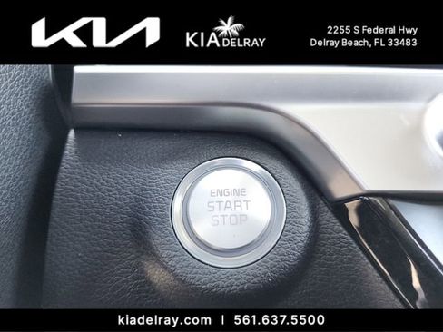 Used 2024 Kia Telluride LX FWD image 29