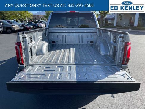 Used 2025 Ford F150 Lariat AWD/4WD image 39