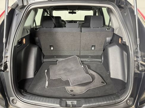 Used 2018 Honda CR-V LX image 13