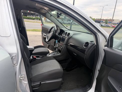 Used 2013 Chevrolet Captiva Sport LT FWD image 15