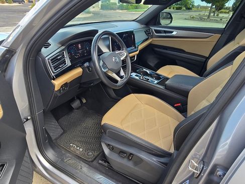 Used 2024 Volkswagen Atlas Cross Sport SE w/ Panoramic Sunroof Package AWD/4WD image 27