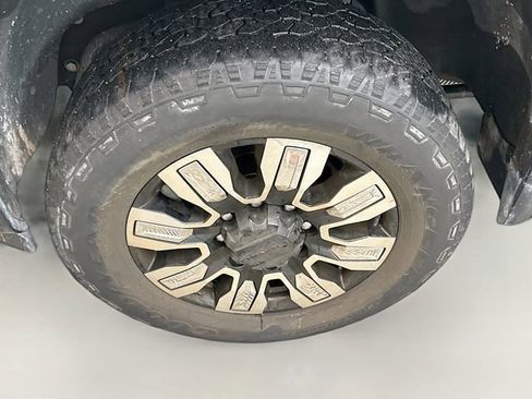 Used 2024 GMC Sierra 2500 Denali w/ Denali Reserve Package image 32