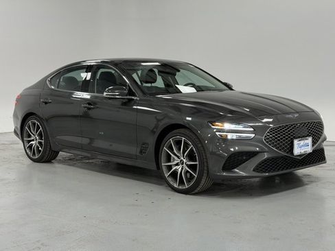 New 2026 Genesis G70 2.5T Prestige image 5