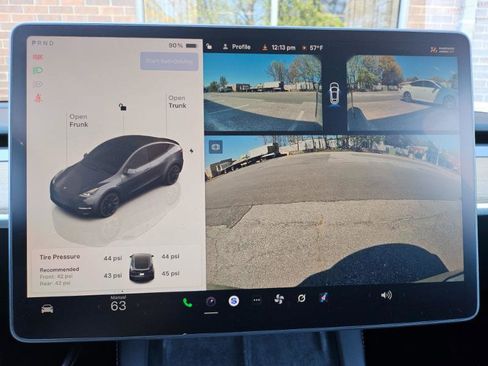 Used 2023 Tesla Model Y Long Range image 46