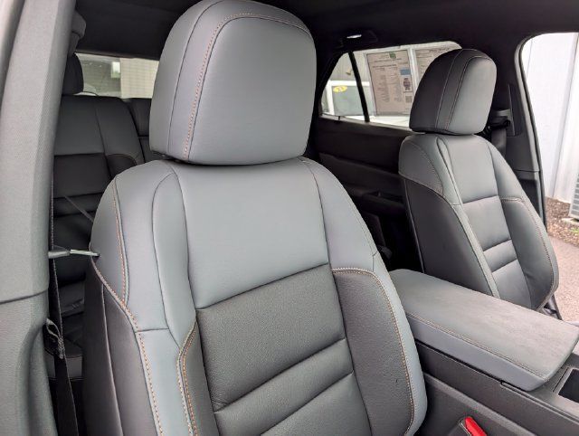 Used 2025 Honda Prologue Touring image 14