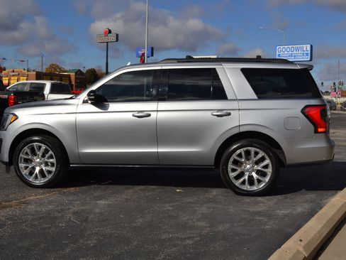 Used 2020 Ford Expedition Limited w/ Equipment Group 303A image 4