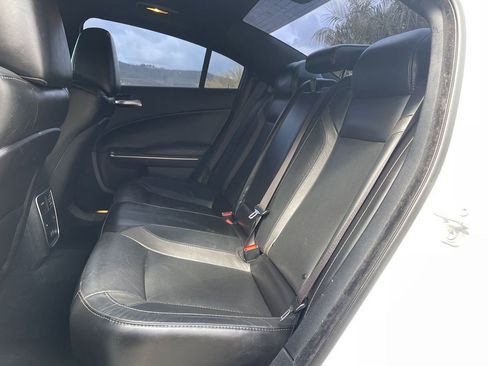 Used 2019 Dodge Charger SXT w/ Leather Interior Group RWD image 21