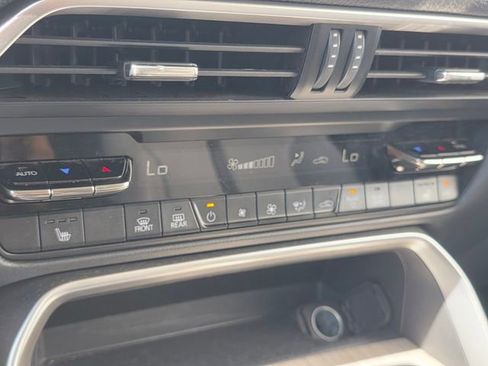 Used 2024 MAZDA CX-90 Plug-In Hybrid w/ Preferred AWD/4WD image 20