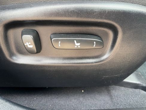 Used 2011 Lexus RX 350 AWD w/ Premium Pkg image 23