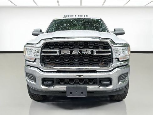Used 2022 RAM 2500 Tradesman w/ Chrome Appearance Group AWD/4WD image 2