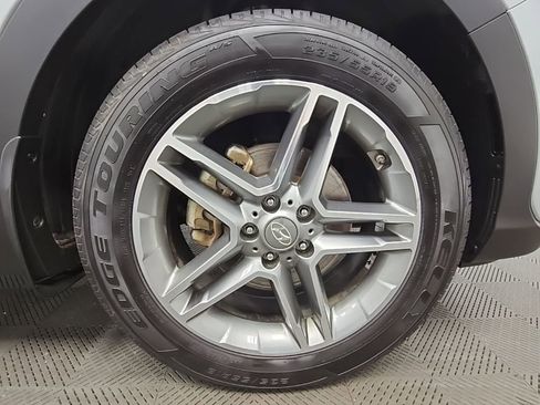 Used 2019 Hyundai Santa Fe XL image 48