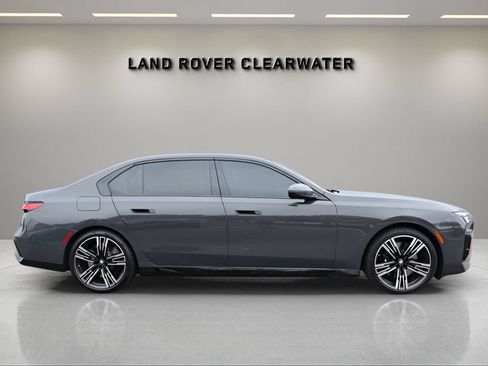 Used 2023 BMW 760i xDrive AWD/4WD image 5