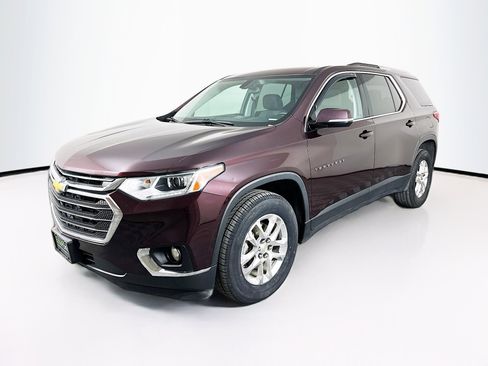 Used 2018 Chevrolet Traverse LT image 3