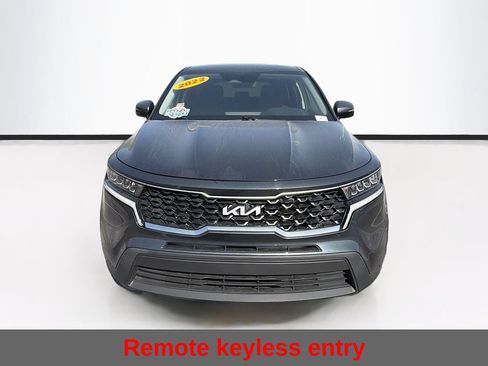 Used 2022 Kia Sorento LX FWD image 5