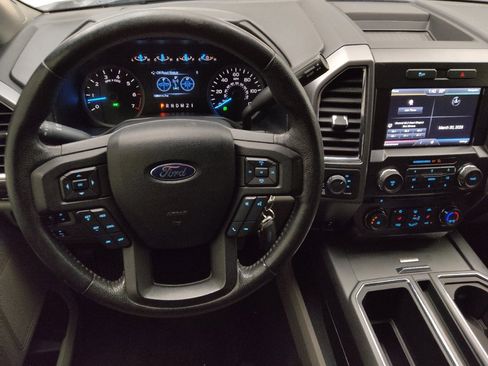 Used 2015 Ford F150 XLT w/ Equipment Group 302A Luxury image 22