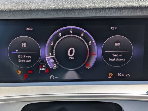 New 2026 Volkswagen Tiguan SE image 11