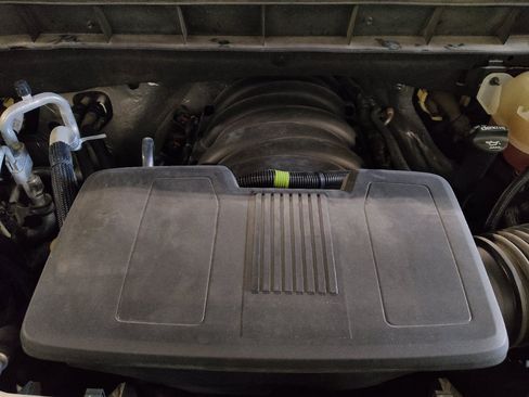 Used 2020 Chevrolet Silverado 1500 LT Trail Boss AWD/4WD image 30