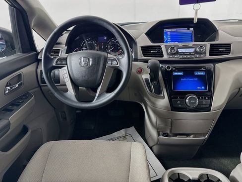 Used 2016 Honda Odyssey EX image 25