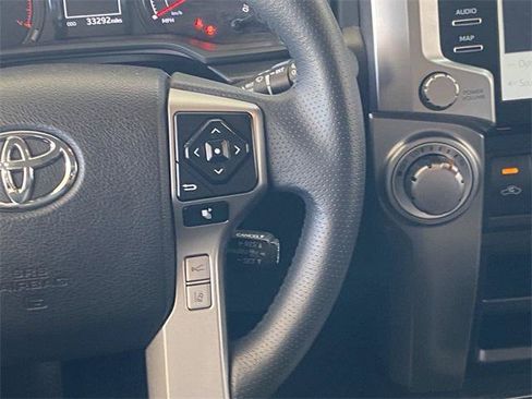 Certified 2021 Toyota 4Runner SR5 Premium w/ Moonroof Package AWD/4WD image 31