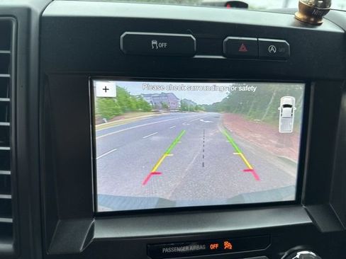 Used 2018 Ford F150 XL w/ Equipment Group 101A Mid AWD/4WD image 13