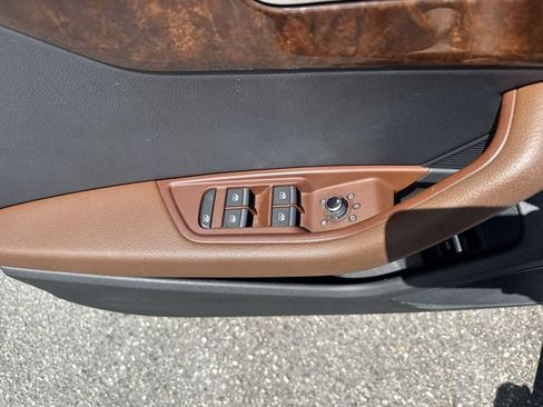 Used 2017 Audi A4 2.0T Premium Plus w/ Premium Plus Package image 27