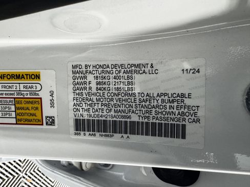 Certified 2025 Acura Integra image 33