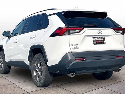 Used 2024 Toyota RAV4 XLE FWD image 2
