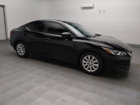 Used 2022 Nissan Sentra S image 11