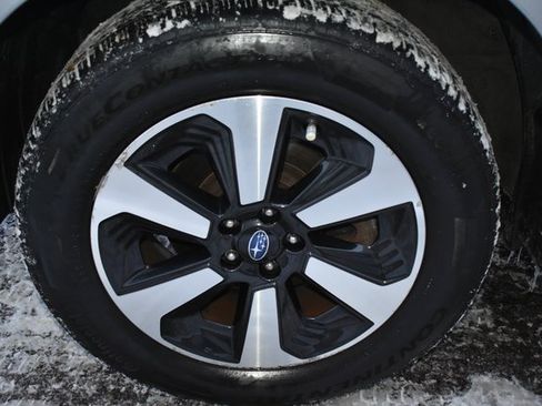 Used 2018 Subaru Forester 2.5i Premium w/ All-Weather Package image 43